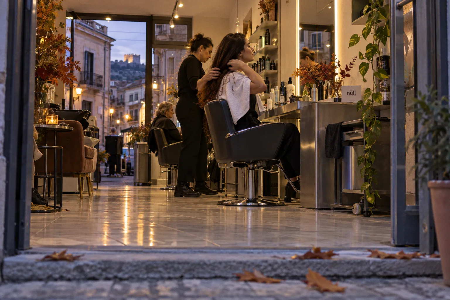 Caduta capelli nelle donne: cause reali e segnali da monitorare